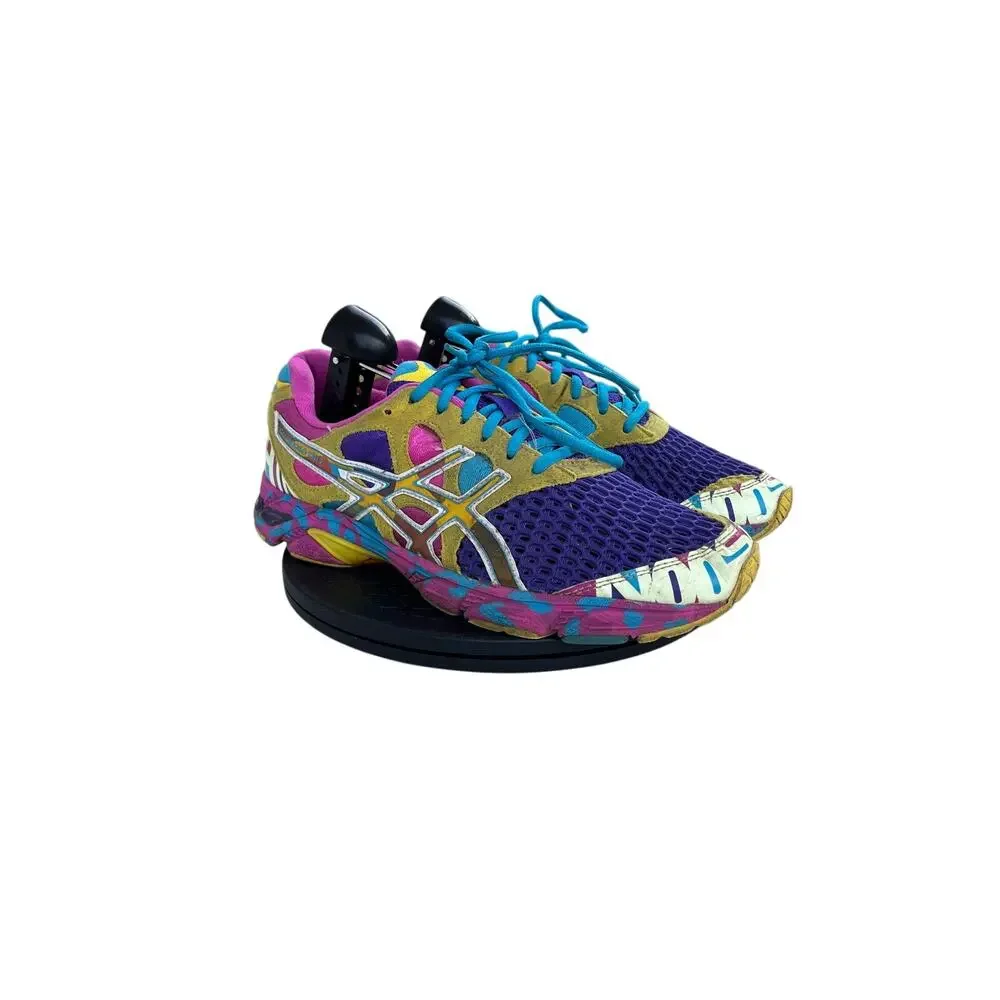 Asics step into